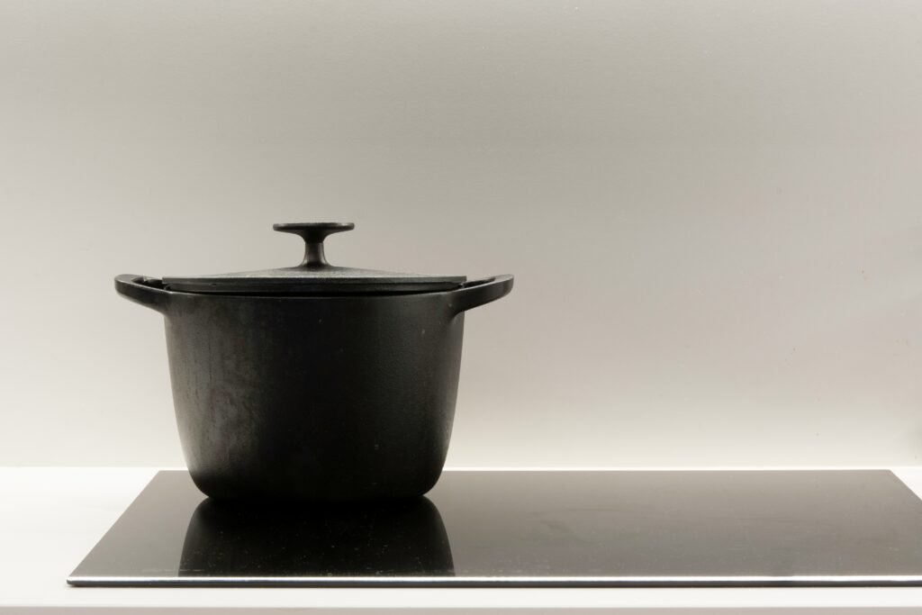 Cocinar con la olla tapada para reducir el consumo de gas