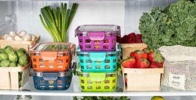 Nevera perfectamente organizada por zonas y alimentos